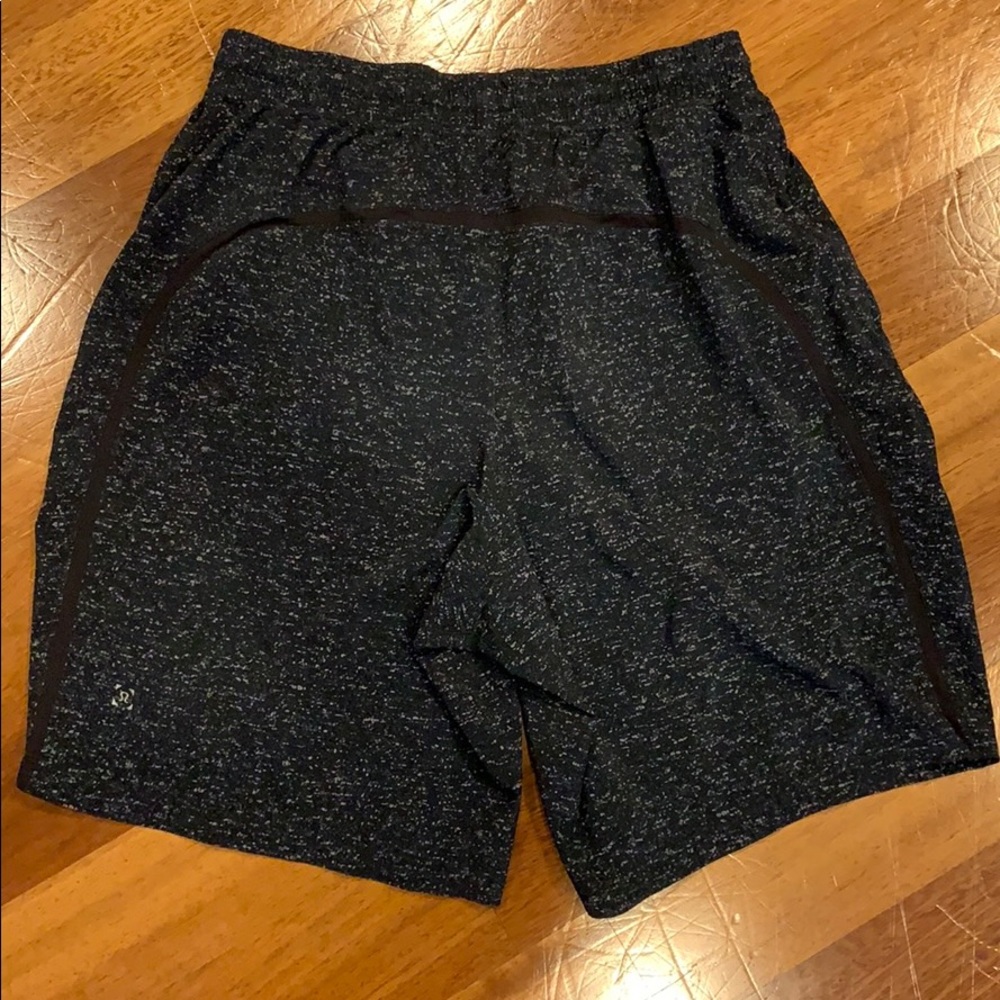 Lululemon Shorts Mens Size M 9in Pace Breaker